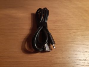 Renpho(レンフォ)ポケットハンディガンのUSB充電コード